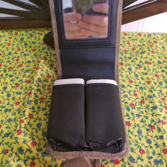 GIFTED Leather Double Lipstick Case w/Mirror - Picture 4 of 5